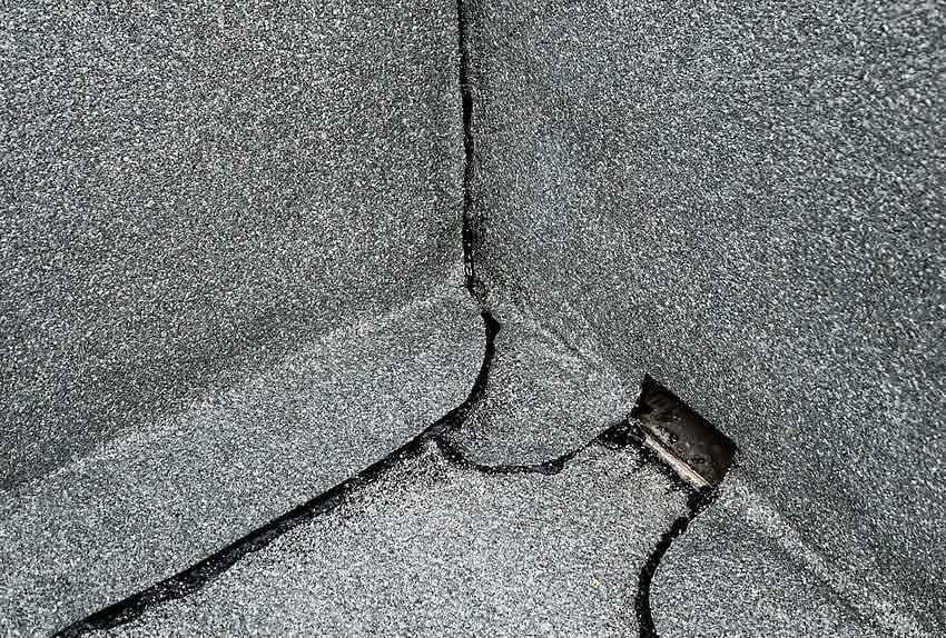 Detailansicht einer abgedichteten Ecke auf dem Flachdach/Dachterrasse